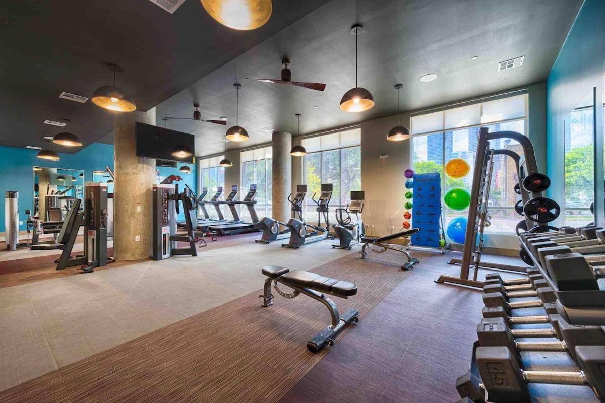Htown Downtown Oasis Apartment Houston Ngoại thất bức ảnh