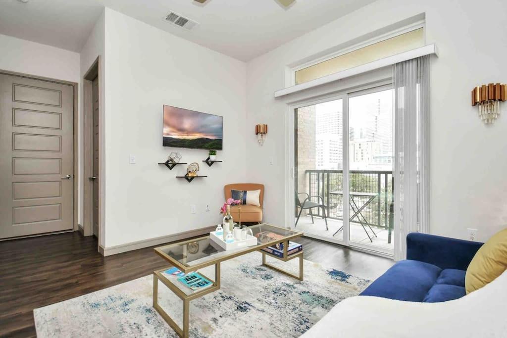 Htown Downtown Oasis Apartment Houston Ngoại thất bức ảnh